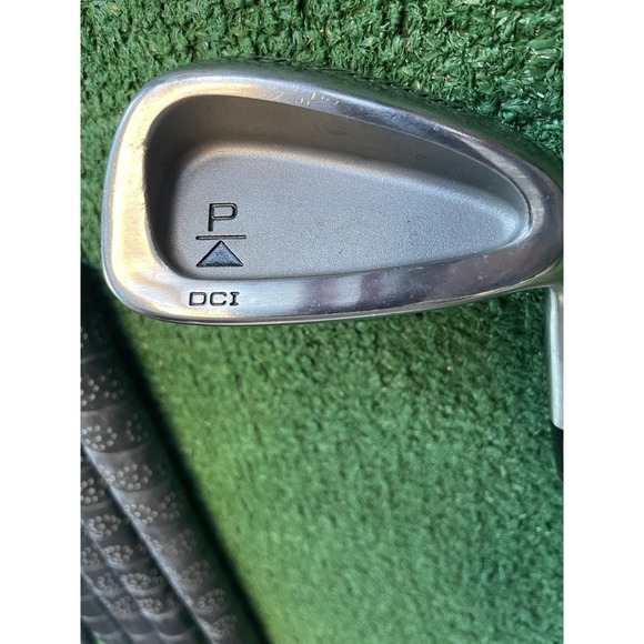 Titleist MS-209 Gold Regular Flex Standard Lie RH Iron Set 3-9 +PW - Picture 7 of 16